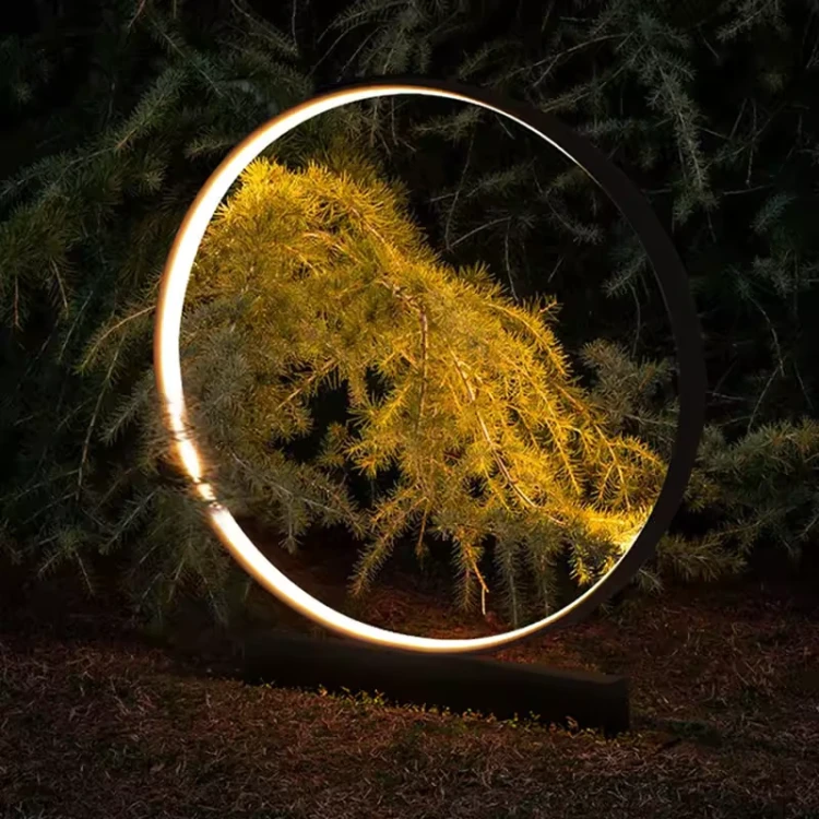 designerska-lampa-ogrodowa-led-kreisa-detal-podkreslenie-roslin