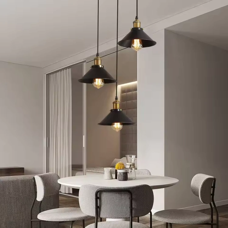 lampa-sufitowa-industrialna-noxelle-minimalistyczny-salon