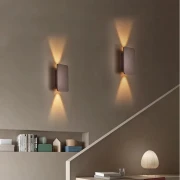aluminiowy-kinkiet-scienny-led-alunir-aranzacja-schodowa
