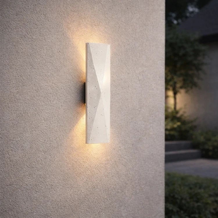 designerska-lampa-elewacyjna-eldrathis-glowne-zblizenie