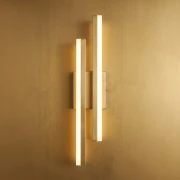 lumina-strato-kinkiet-zloty-detal-sciana